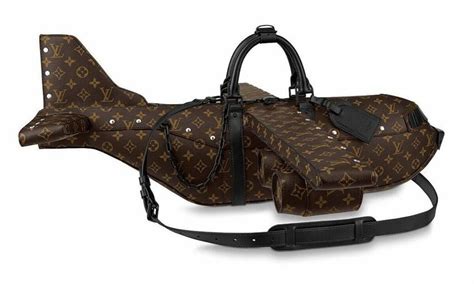 borsa aereo louis vuitton|La borsa aeroplano di Louis Vuitton da 33mila euro ha .